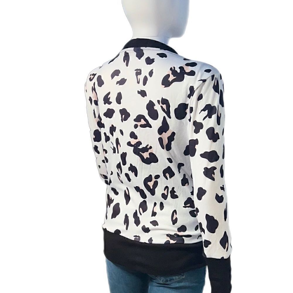 Leopard Print Snap Cardigan - Picture 5 of 11